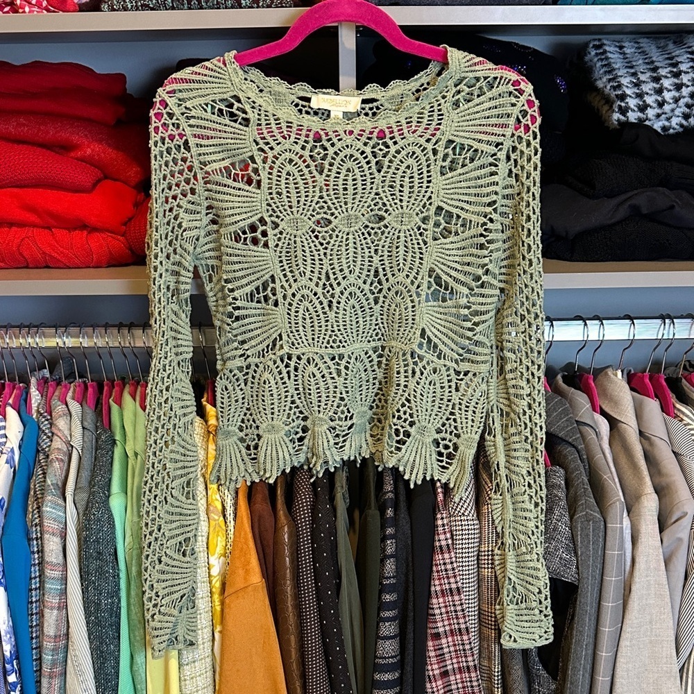 Rebellion Again sage long sleeve crocheted top size XS